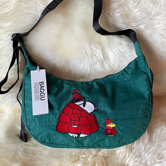 BAGGU x Peanuts NWT Medium Crescent Bag - Snoopy & Woodstock (Cypress) - Picture 2 of 13